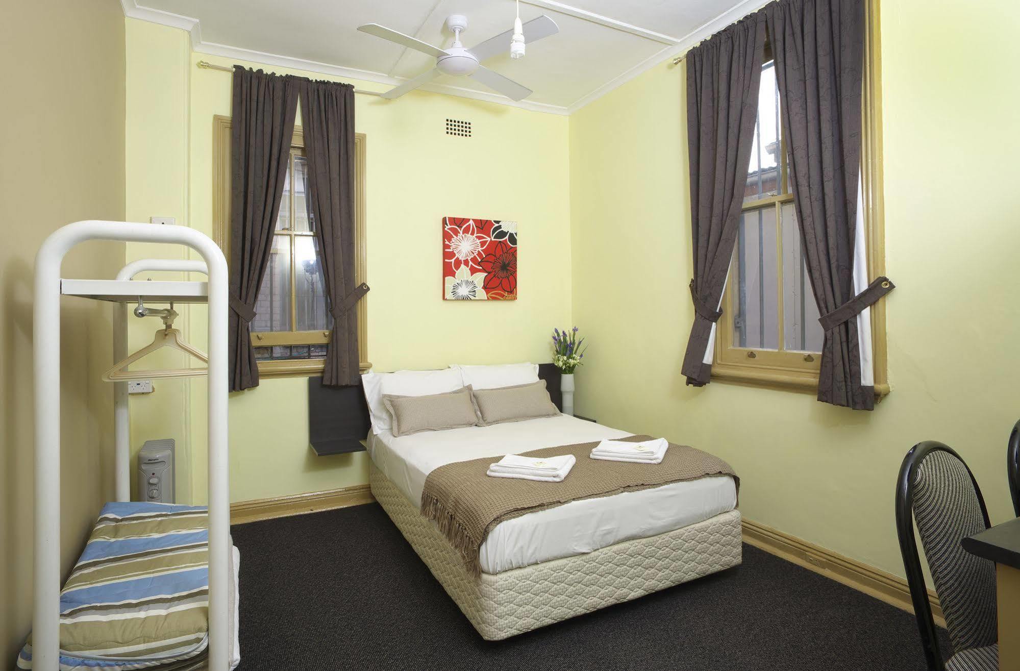 The George Street Hotel Sidney Dış mekan fotoğraf